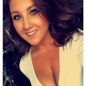 Meet your Posher, Annah